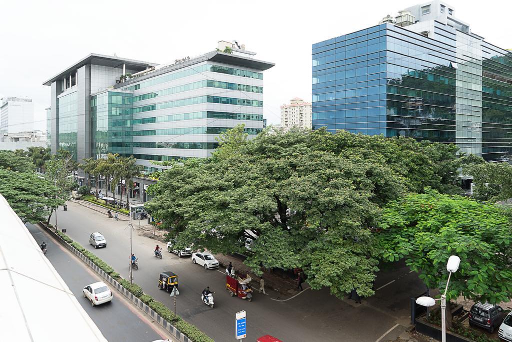 Treebo Trend Sahara Hotel Pune Exterior photo